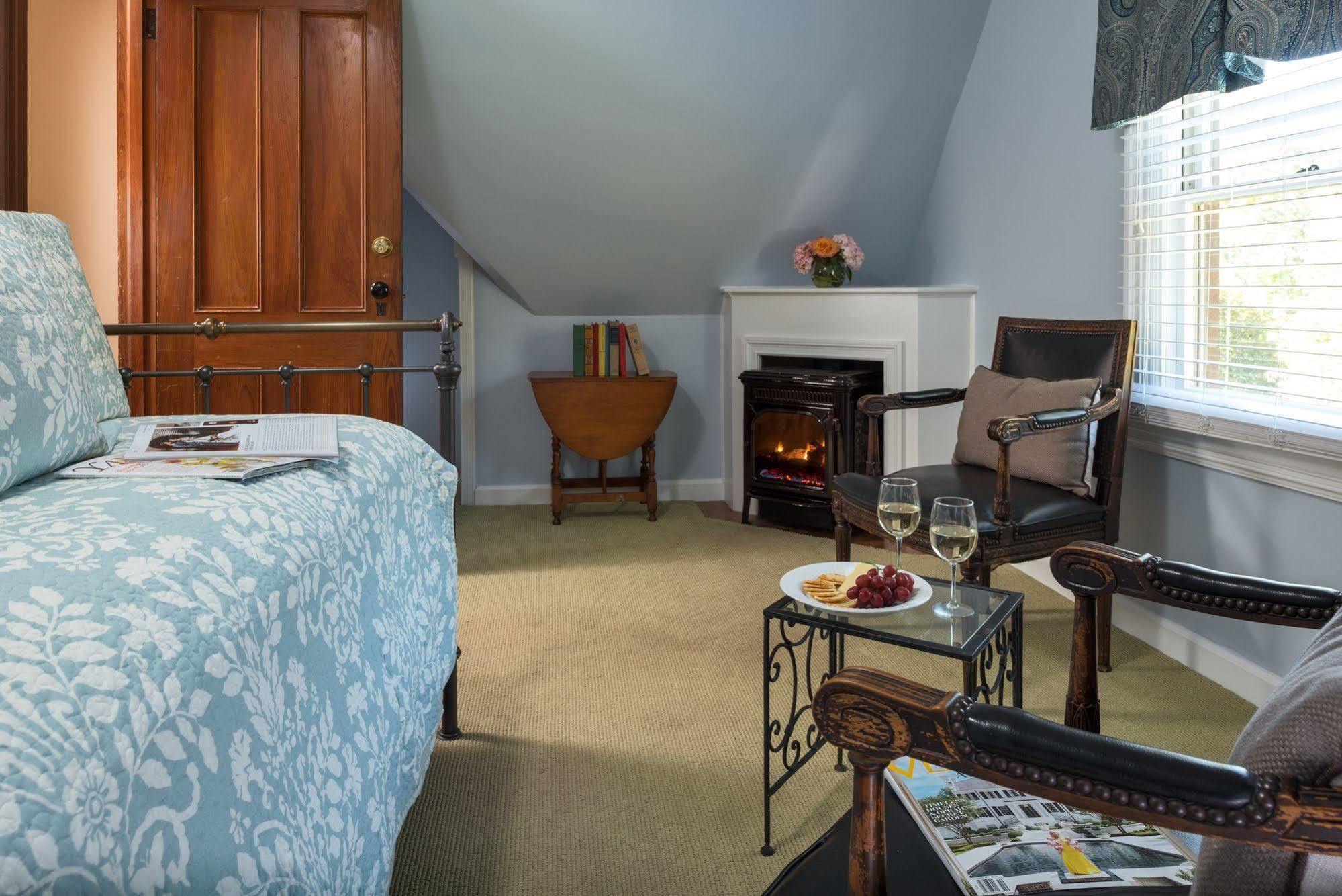 Manor House Bed & Breakfast Norfolk Экстерьер фото